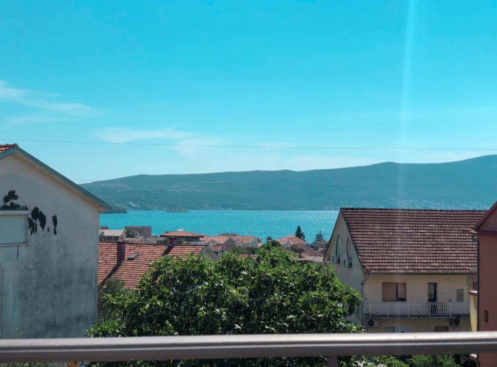 Apartmani Cupara Tivat Eksteriør bilde