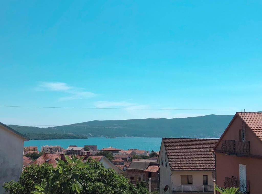 Apartmani Cupara Tivat Eksteriør bilde